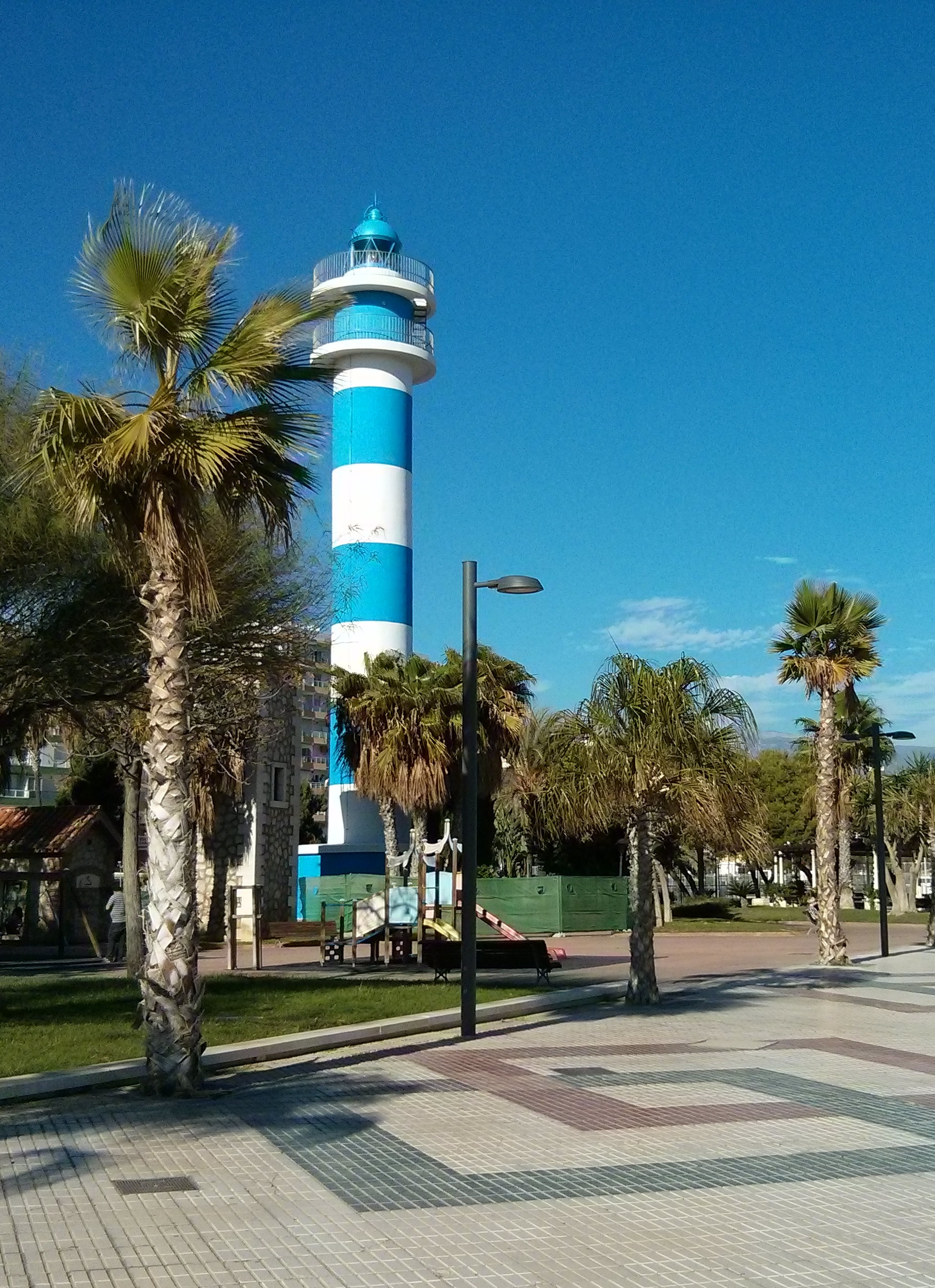 torre del mar promenade en vuurtoren